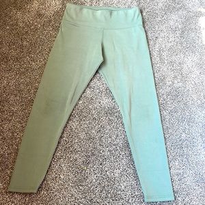 Jockey women’s S high rise yoga leggings. Never worn.